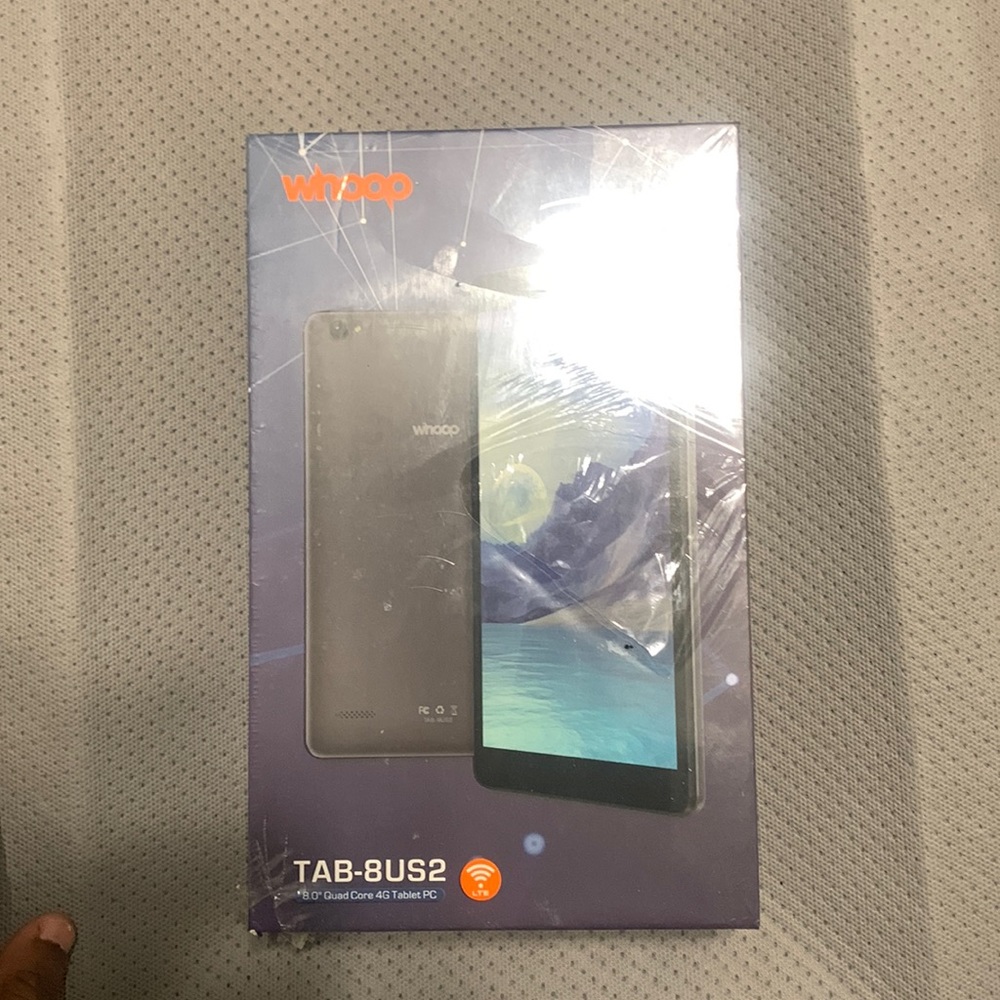 TAB-8US2.   8.0” Quad Core 4G Tablet